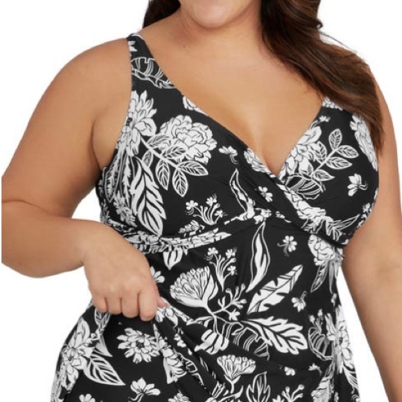 ArteSands NWT Delacroix Swim Dress Size 18 - Picture 3 of 4